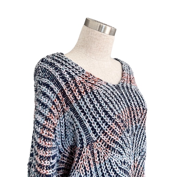Knox Rose Blue Multicolor Crochet Pullover - Picture 2 of 8